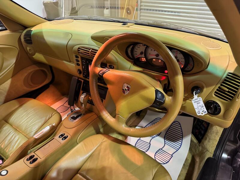 PORSCHE 911 CARRERA S