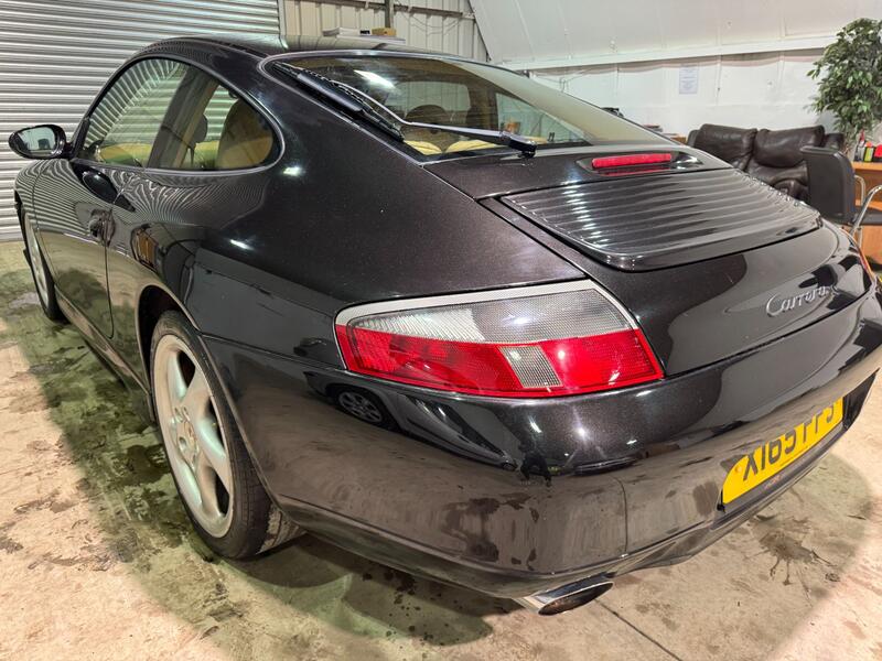 PORSCHE 911 CARRERA S