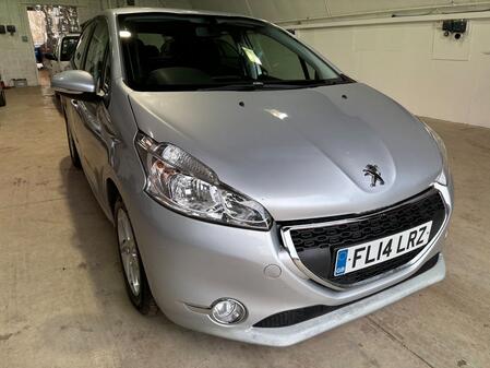 PEUGEOT 208 1.0 VTi Active