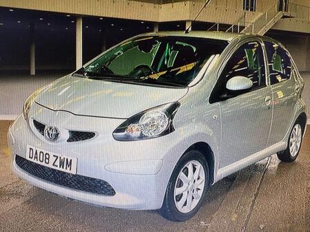 TOYOTA AYGO 1.0 VVT-i Platinum